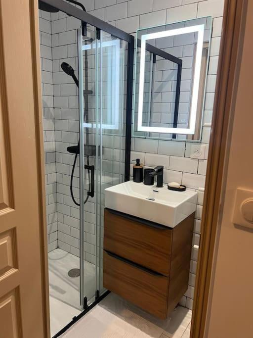 Appartamento Souplex Bordeaux Gare Saint Jean Esterno foto