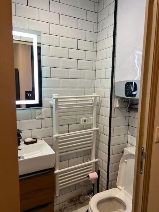 Appartamento Souplex Bordeaux Gare Saint Jean Esterno foto
